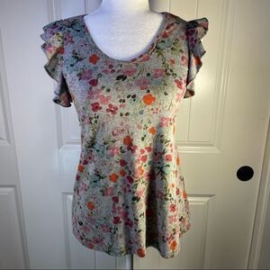 BANANA Republic blouse with ruffled shoulder/sleeves